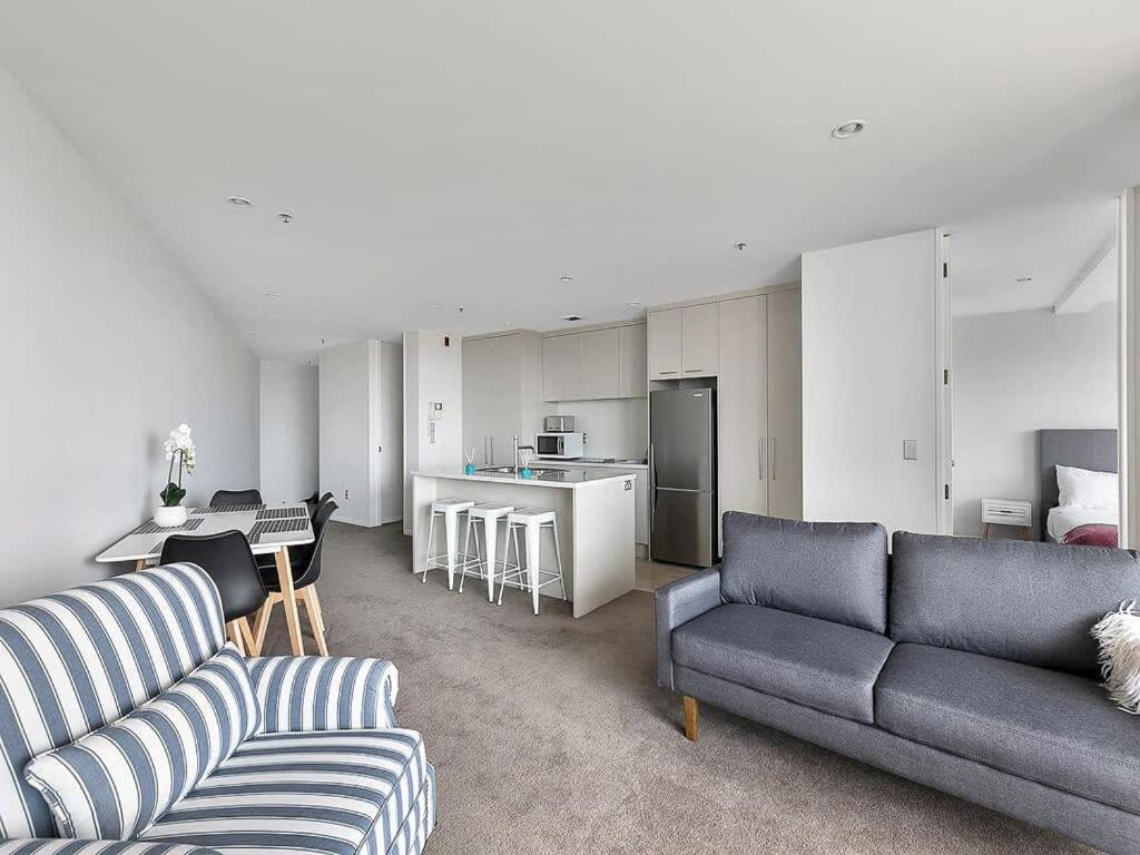 Beautiful Sky Tower View Home Near K' Road W/ Free Parking Auckland Exterior photo